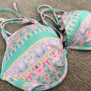 Victoria’s Secret bikini top